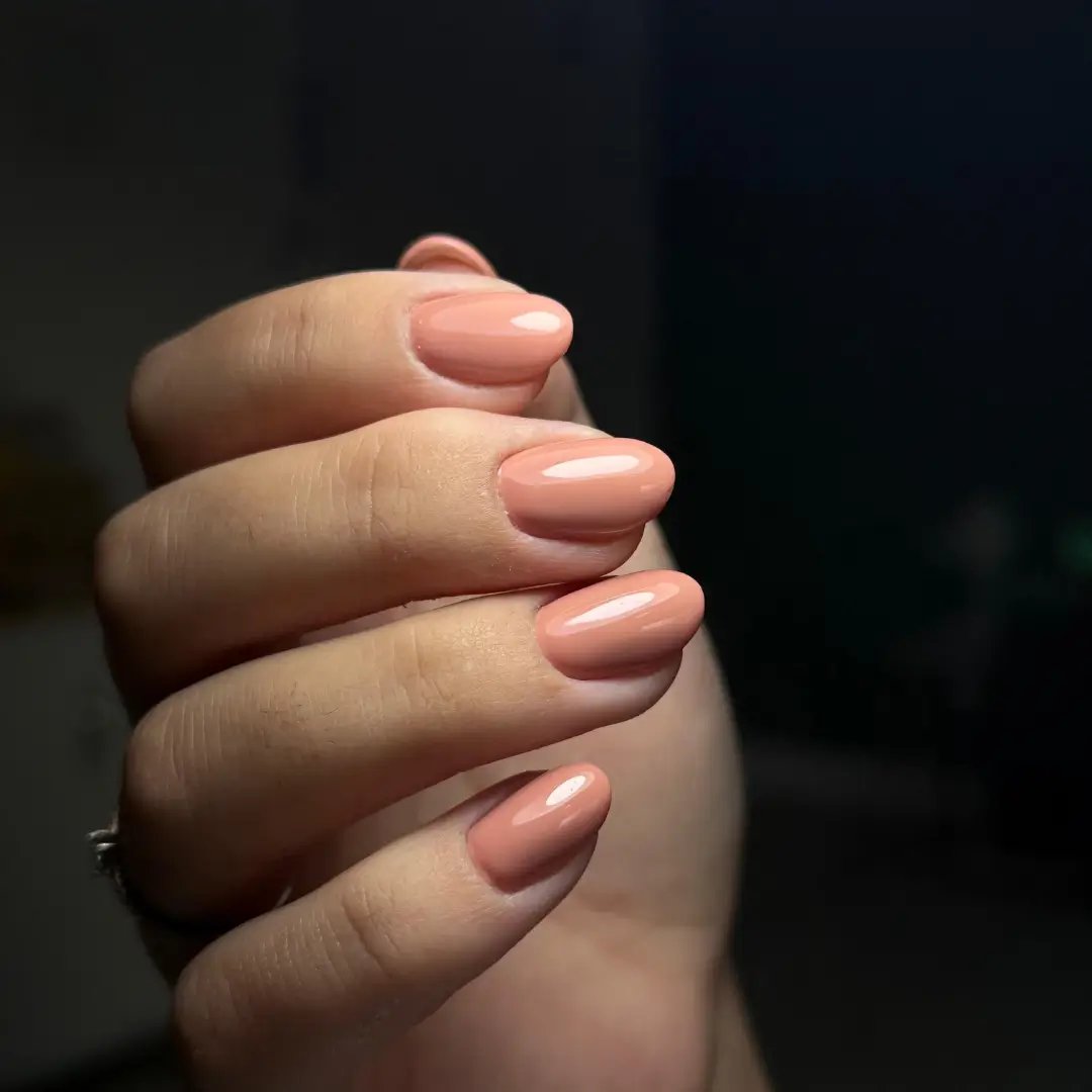 Unhas em gel duradouras — Studio Ana Tobar Balneário Camboriú